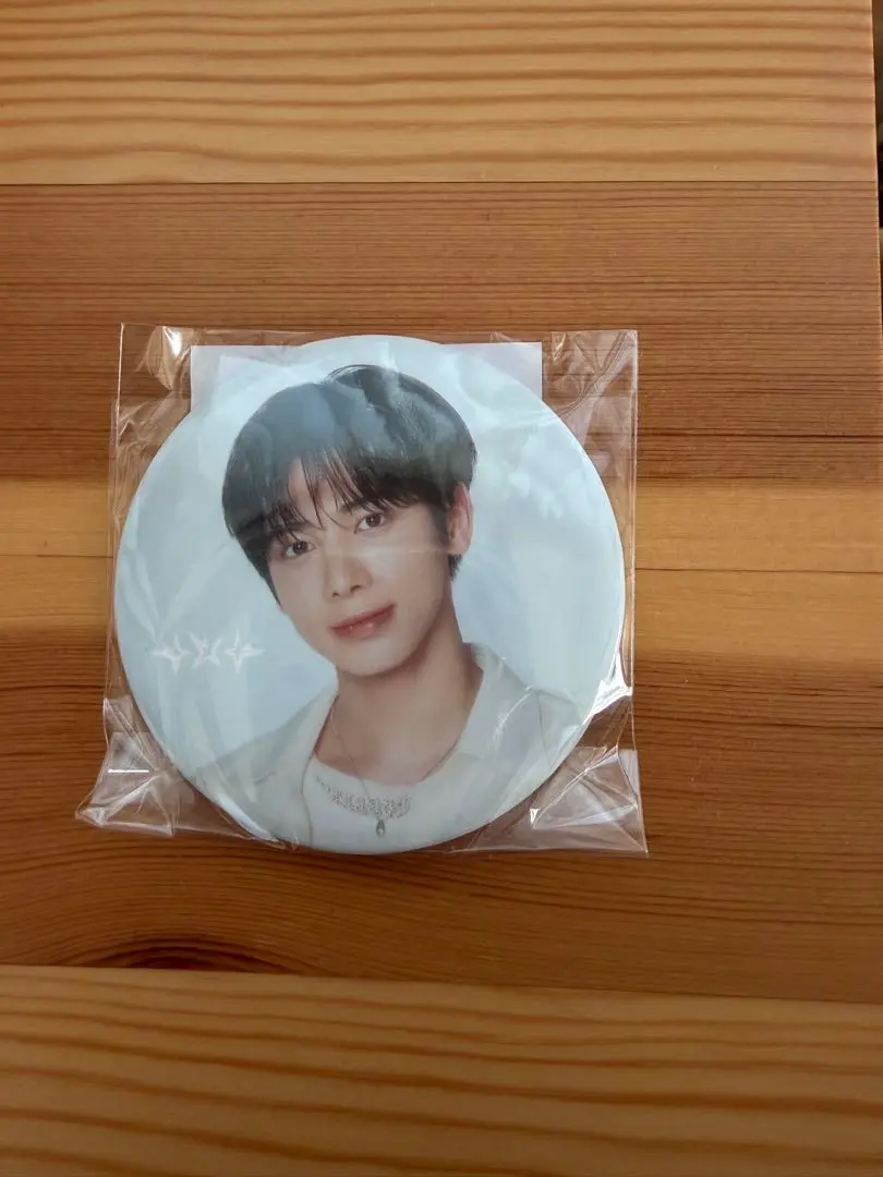 TOMORROW X TOGETHER テヒョン 徽章 的縮圖