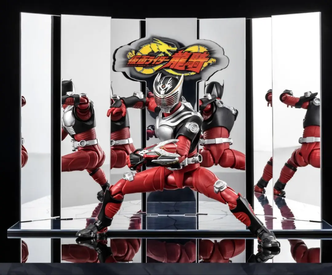 Thumbnail of Total 3 items: Shinkocchou Seihou Kamen Rider Ryuki, Sleeves, Display Stand, Shinkocchou