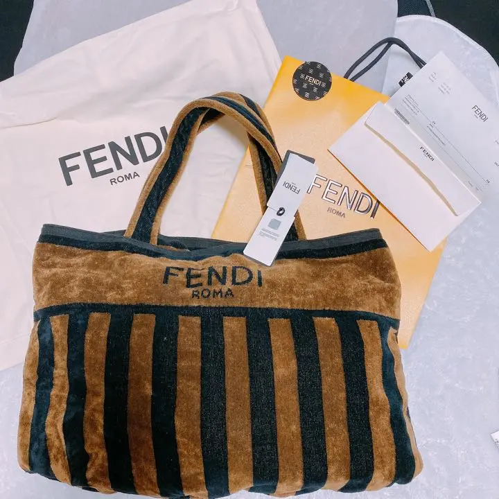 2025年最新】Fendi セパレート水着・ビキニの人気アイテム