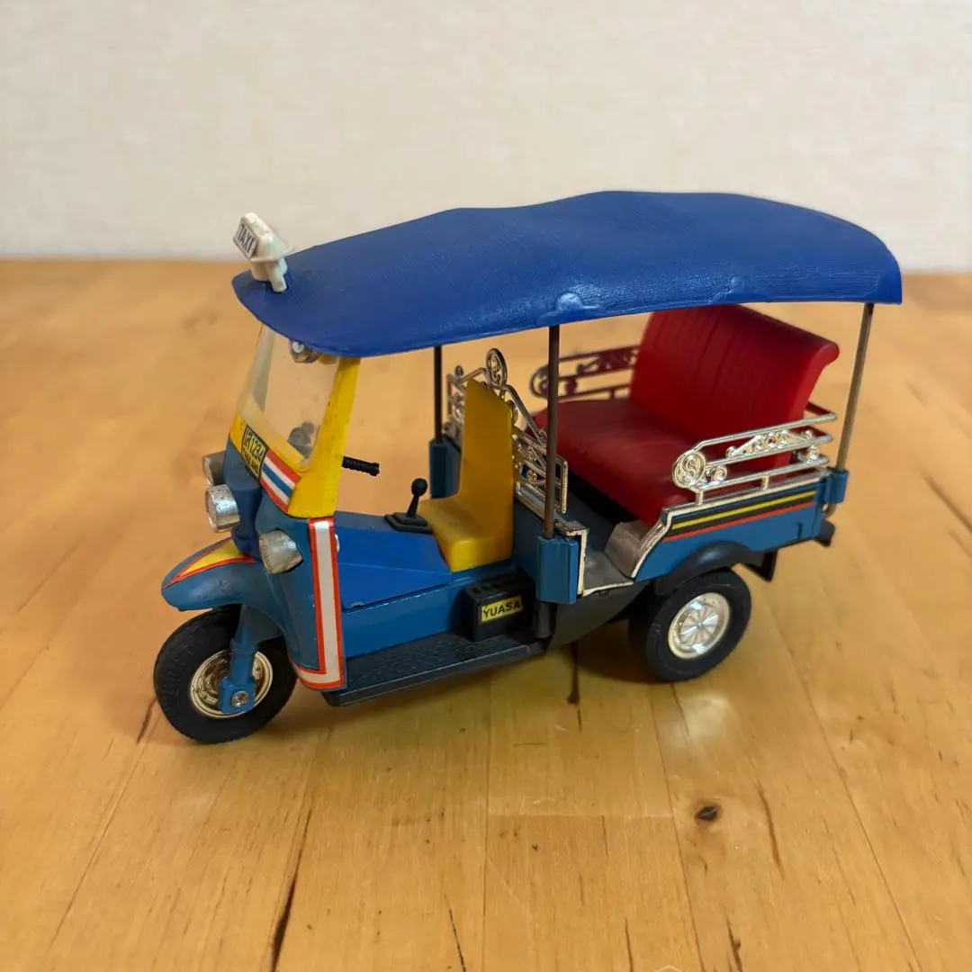 Thumbnail of Mini car: Thai taxi, Tuk Tuk, set of 3-1