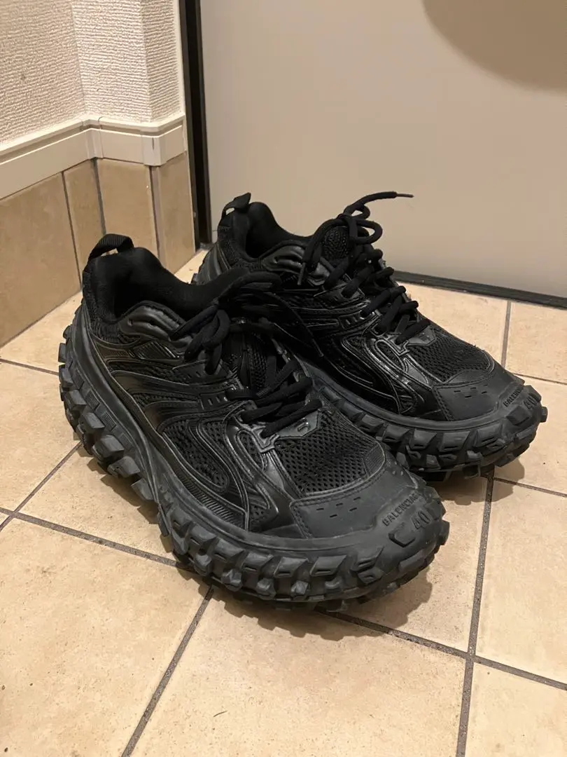 BALENCIAGA ディフェンダー40 バレンシアガ BALENCIAGA DEFENDER ディフェンダーチャンキー