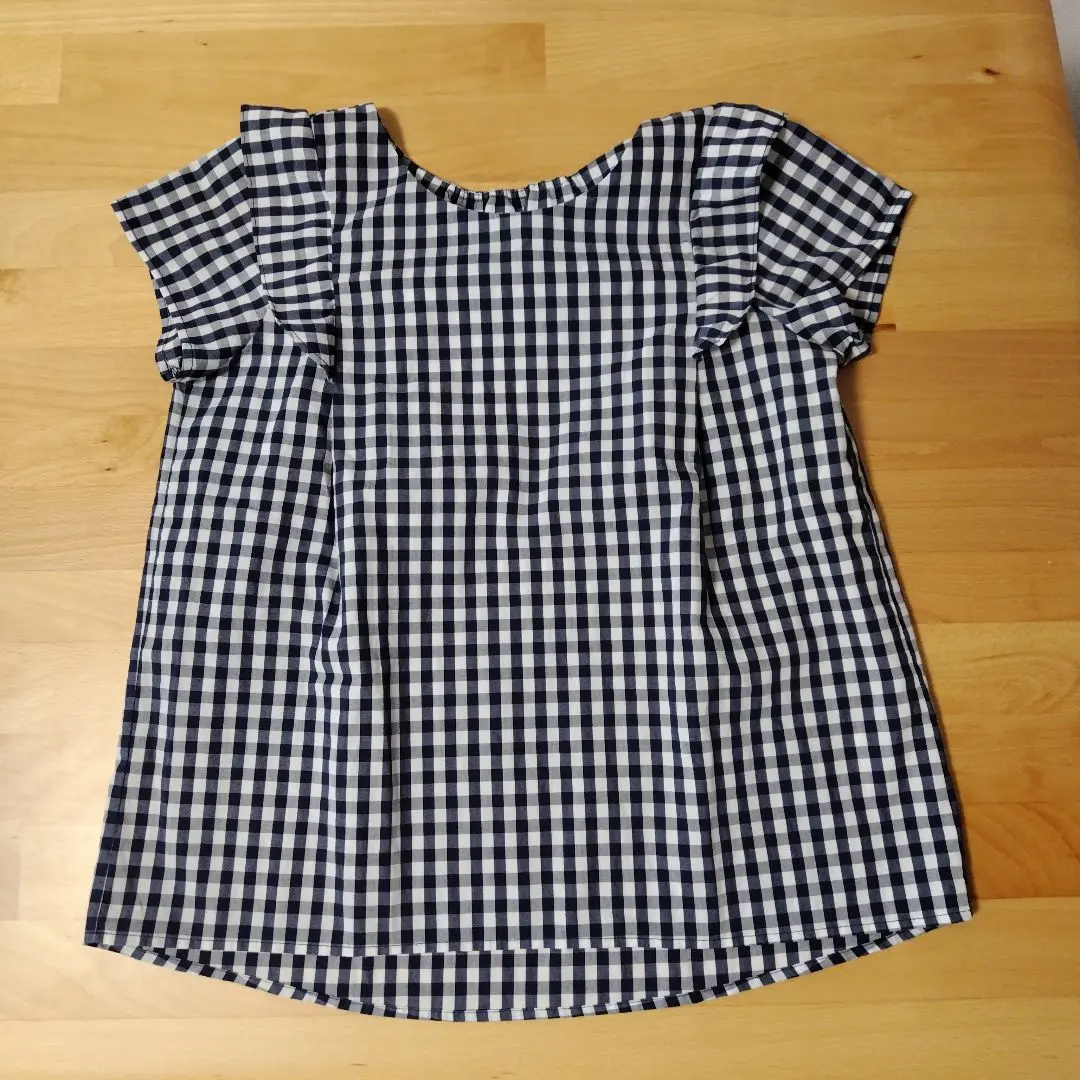 Thumbnail of Gingham check short-sleeved shirt with frills