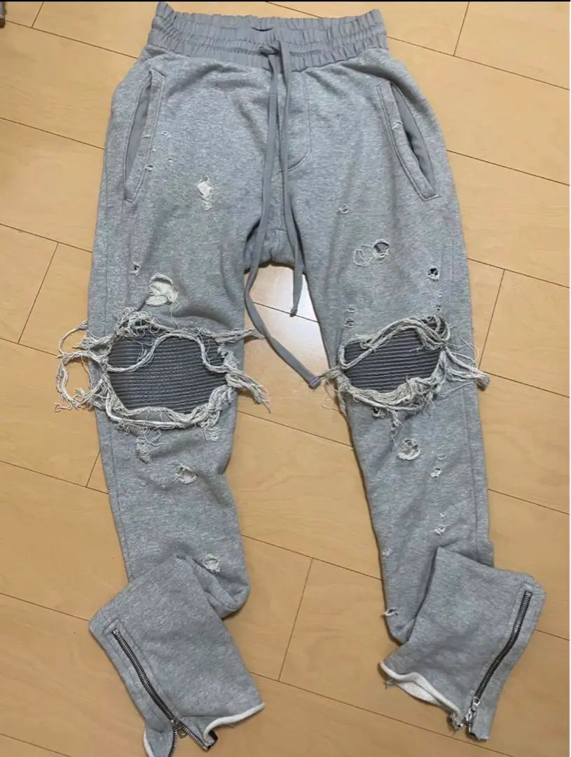 【AMIRI】トラックスーツ ジョガーパンツ ゴム入り 8077000515904_1.jpg?v=