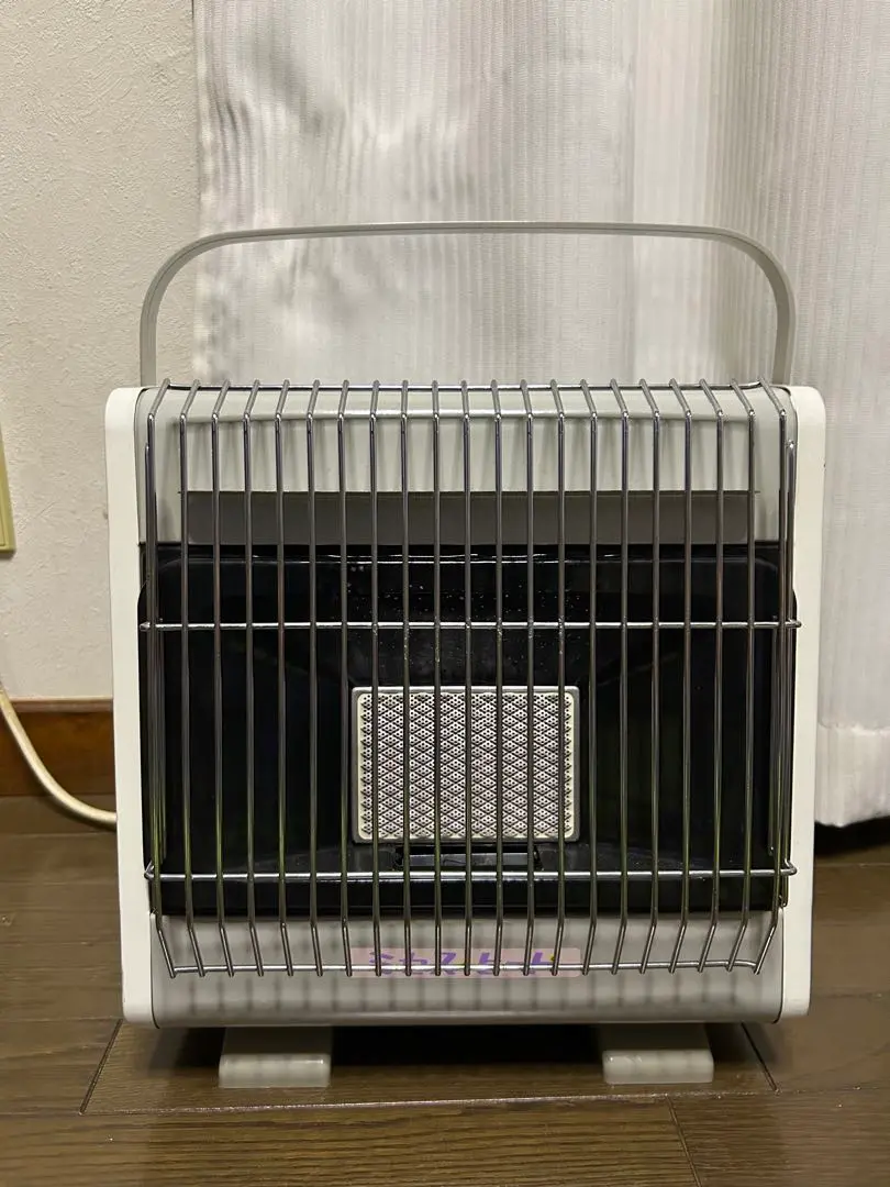 【ハイパワー】ポータブルカセットヒーターどこでも暖坊 NCH-22SW 楽天市場】ニチガス カセットガスストーブ ポータブルカセット