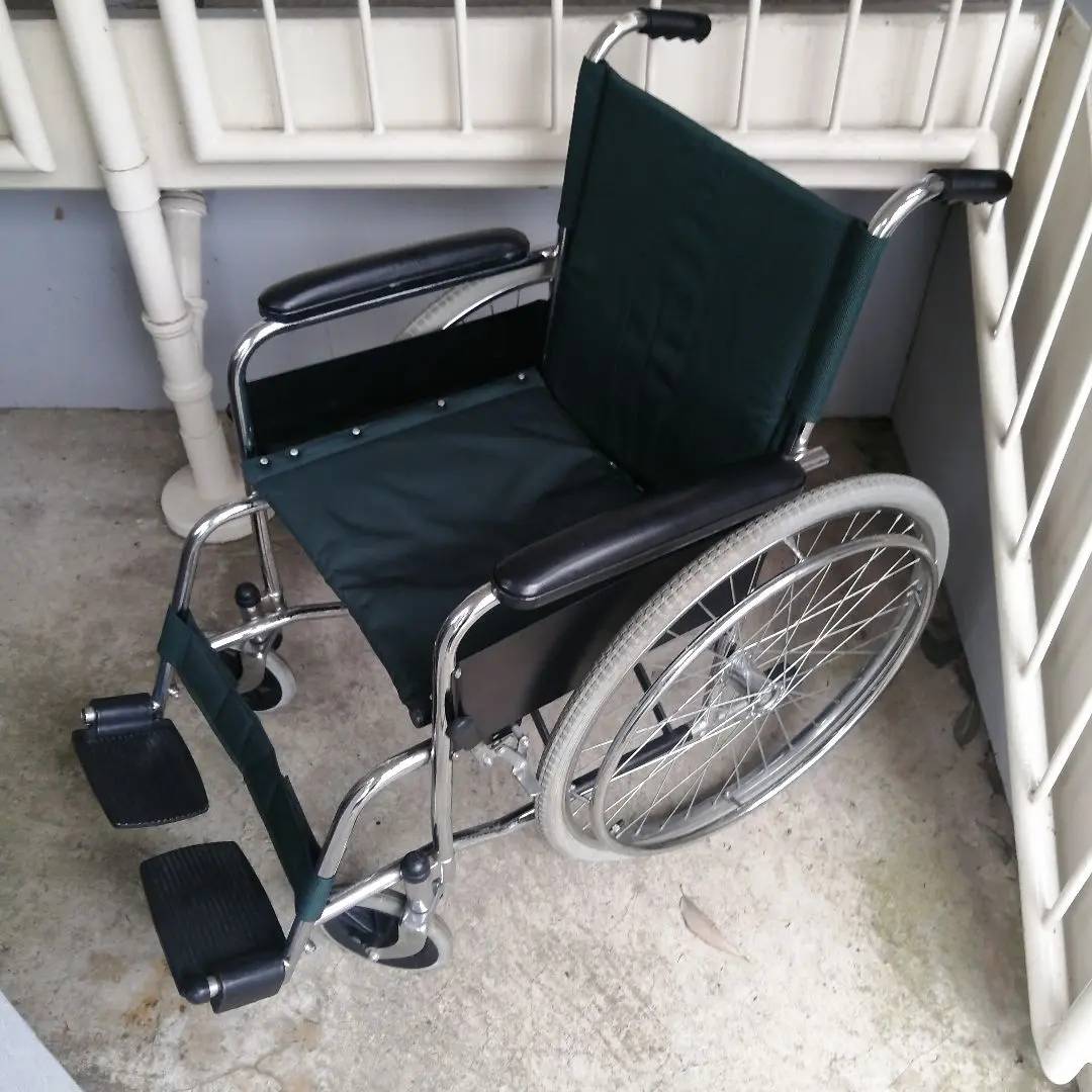 幸和製作所 車いす ハンドブレーキ付アルミ製介護車(背折れ