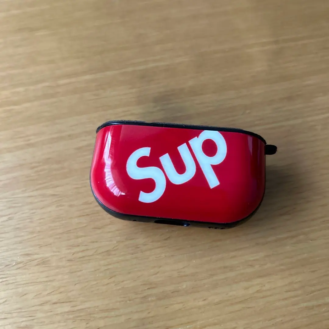 【supremeケース付き】AirPods Pro 第2世代　 本体、ケース シュプリームairpods pro2ケースハイブランド ステューシー 耐