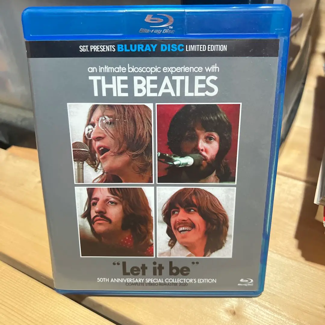 販促ステッカー付　ビートルズ　get back blu-ray UK盤日本語字幕 販促ステッカー付 ビートルズ get back blu-ray UK盤日本語字幕