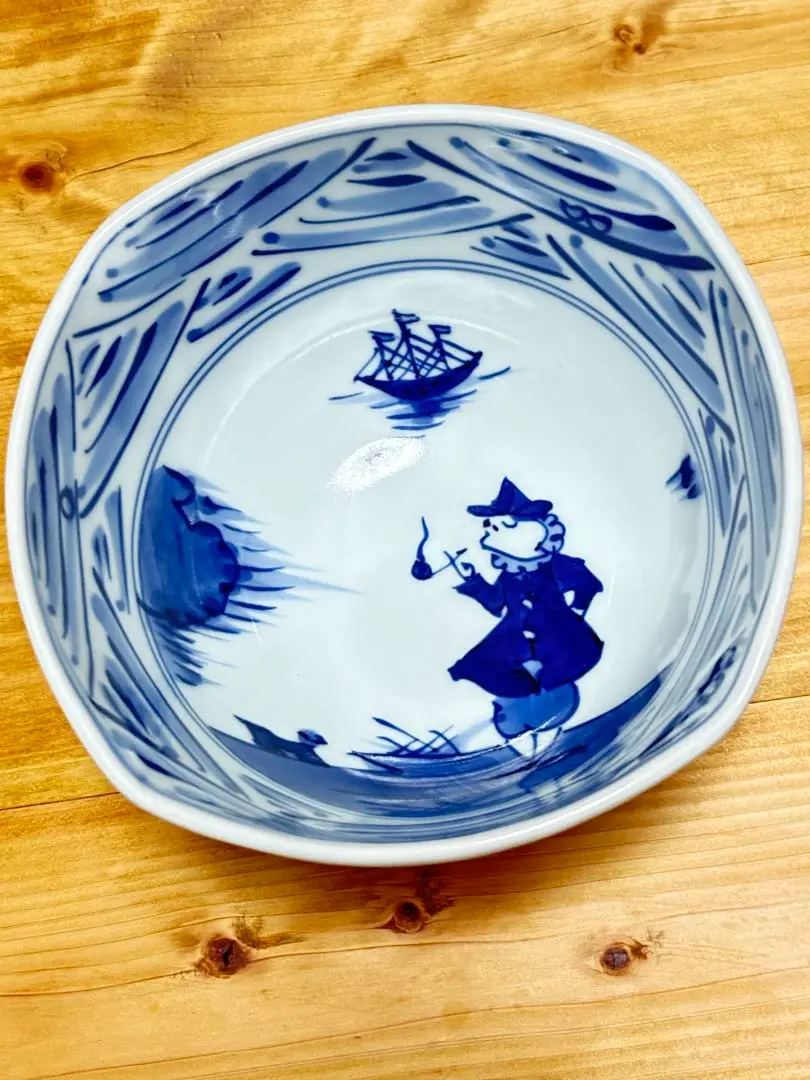 美品 有田焼 しん窯 青花 玉渕6寸鉢 2点セット 異人 オランダ船 美品 有田焼 しん窯 青花 玉渕6寸鉢 2点セット 異人 オランダ船