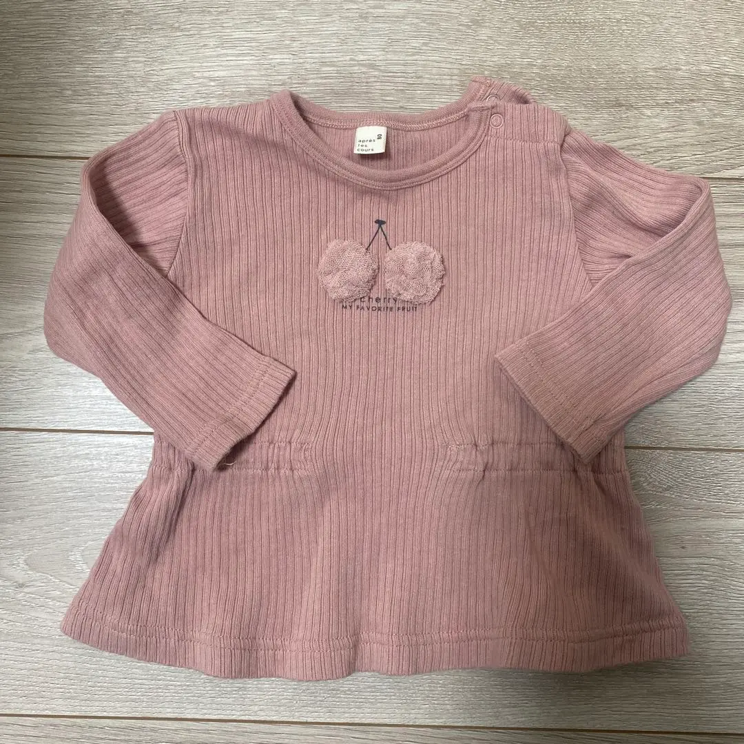 Thumbnail of apres les cours Cherry Long Sleeve