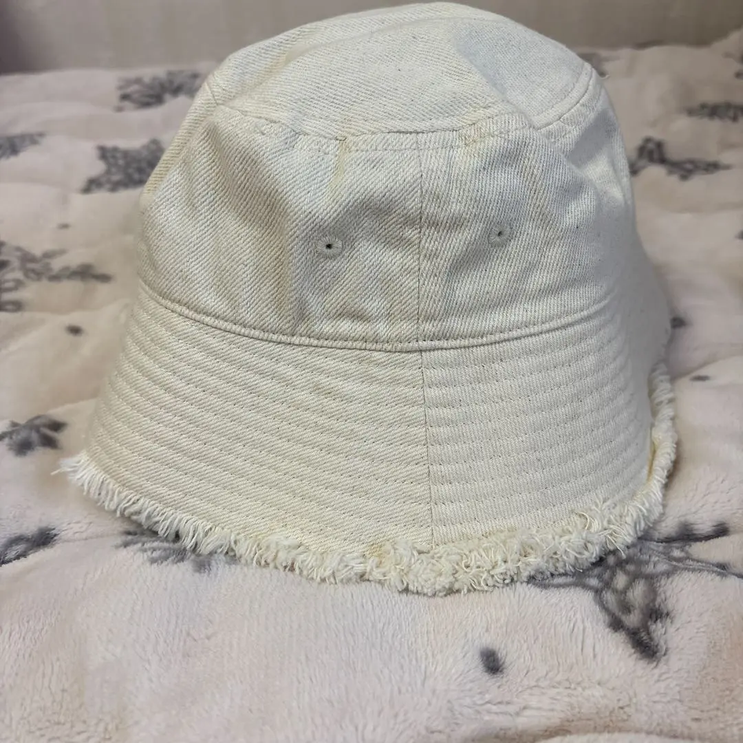 Thumbnail of White Denim Bucket Hat with Fringed Edge