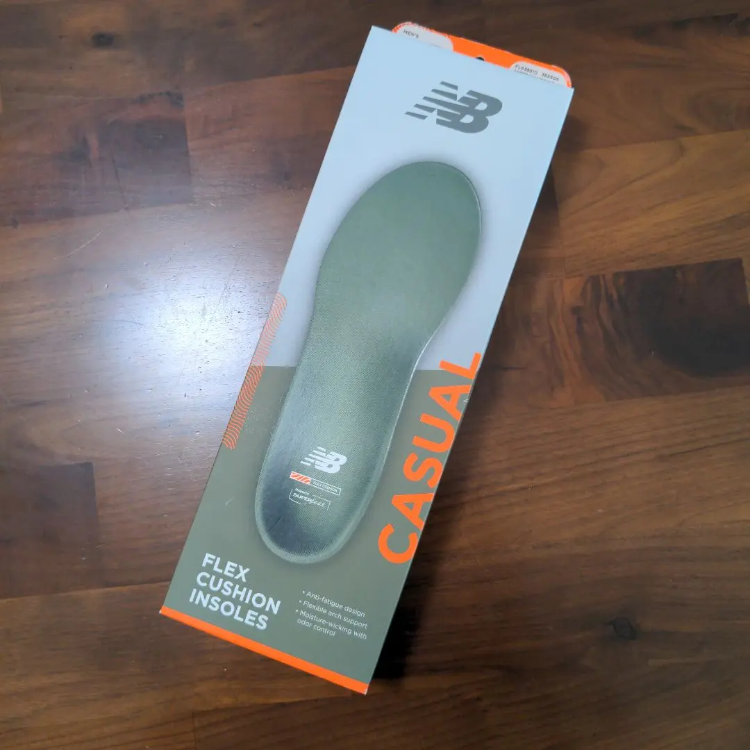 【新品未使用】ニューバランススーパーフィートフレックスクッション　サイズE 新品未使用】ニューバランススーパーフィートフレックス