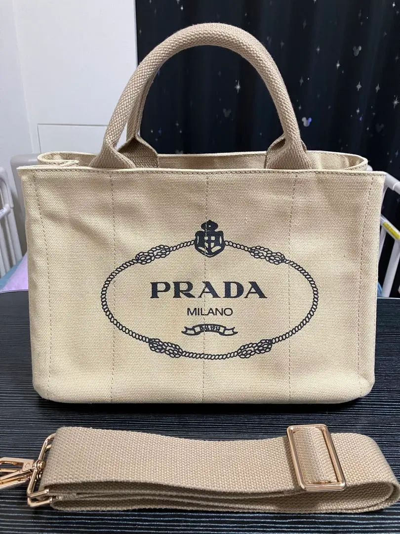 2025年最新】prada カナパ ノベルティの人気アイテム - メルカリ