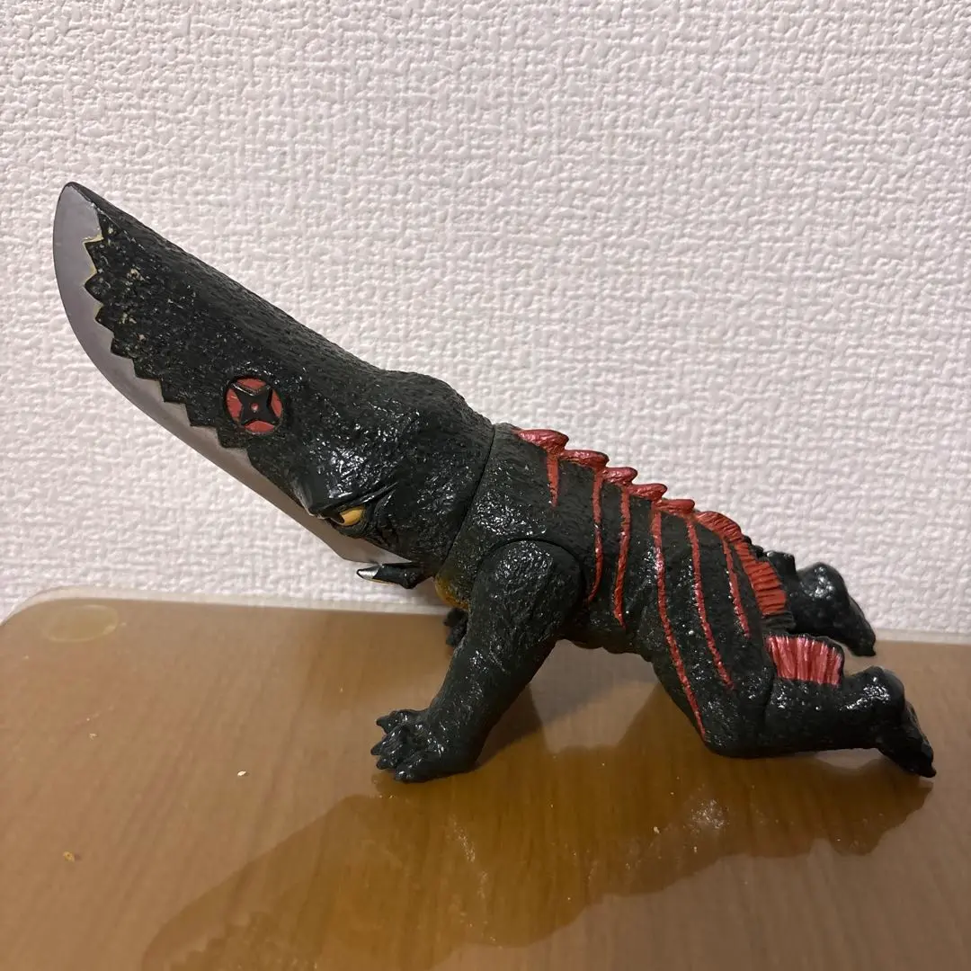 大怪獣ガメラVS大悪獣ギロン・リアルフィギュア・硬質ソフビ