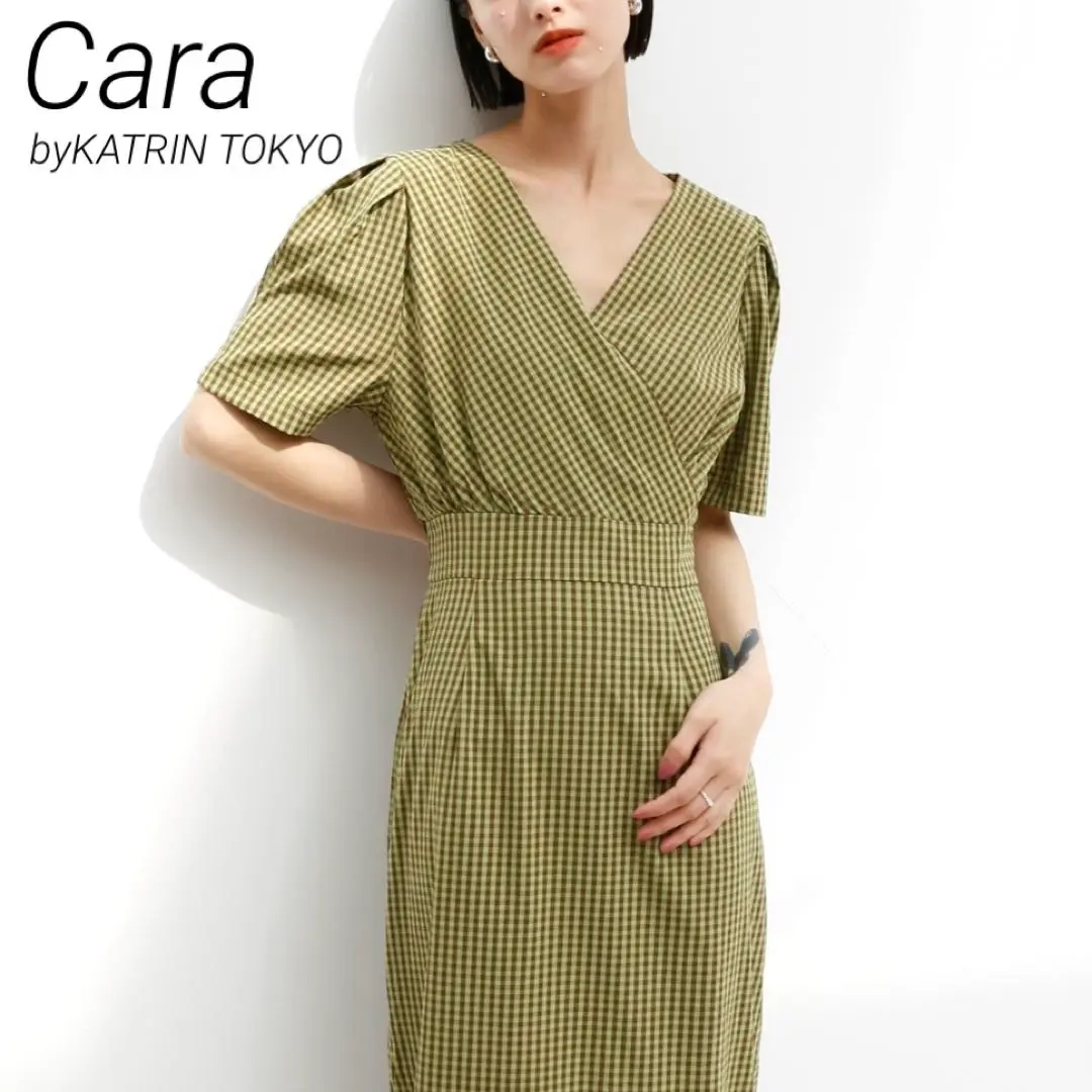 オリーブグリーン ギンガムチェック VネックマキシワンピースCara 2025年最新】katrin tokyo vネックマキシワンピースの人気