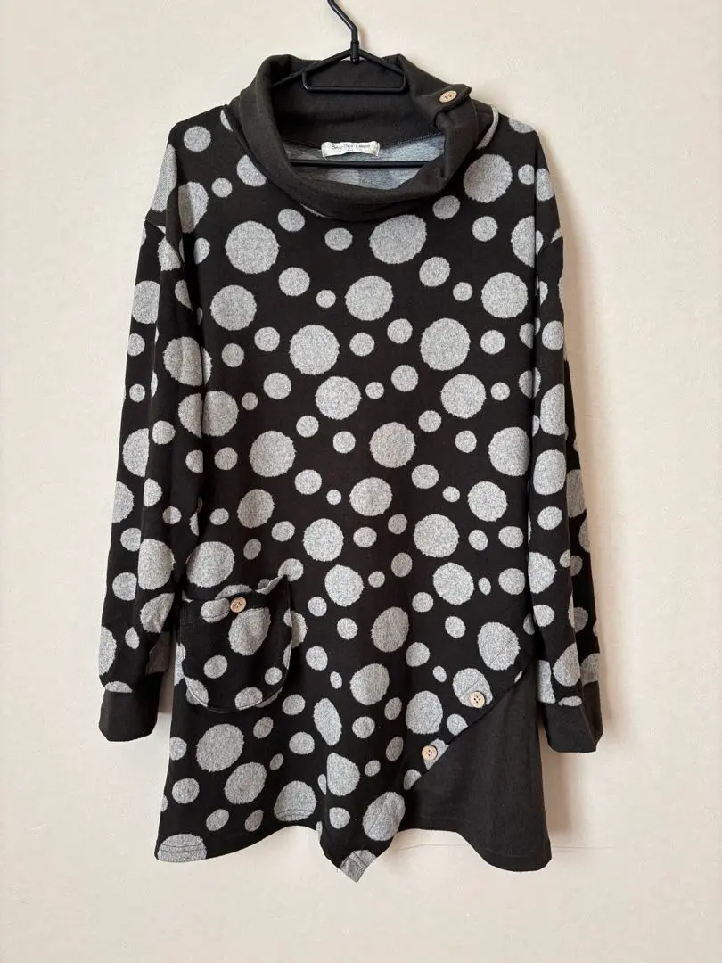Thumbnail of Dot Pattern Asymmetric Tunic