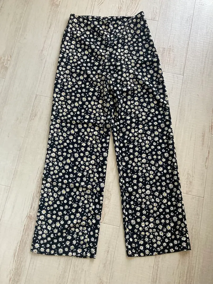 Thumbnail of Floral High-Waisted Wide Leg Pants