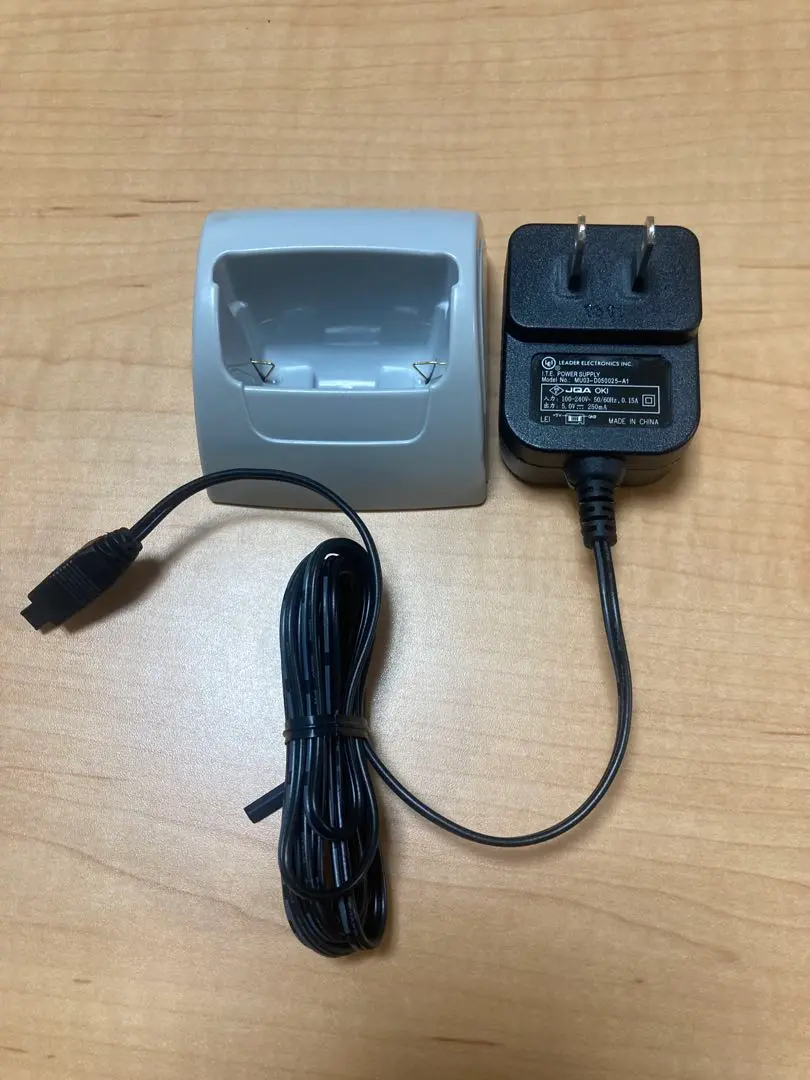 OKI UM7700 充電器 沖電気工業 8個セット 楽天市場】【新品・純正品】OKI(オキ）沖電気製 PHS用電池パック