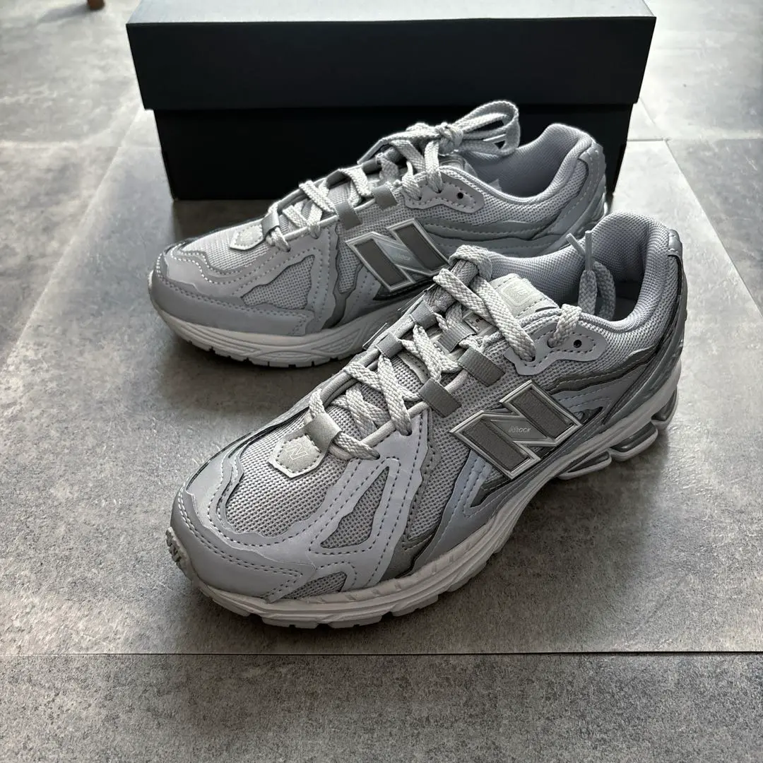 残りわずか！New Balance M1906DH 24.0㎝ ニューバランス 残りわずか！New Balance M1906DH 24.0㎝ ニューバランス スニーカー