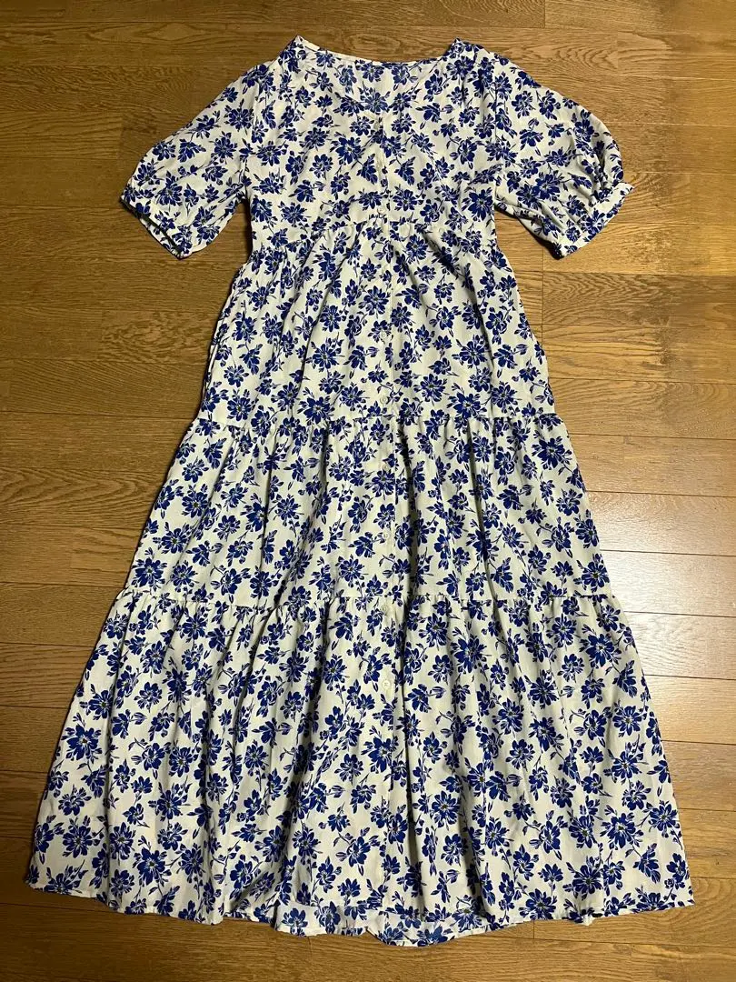 Thumbnail of GU One Piece M Floral