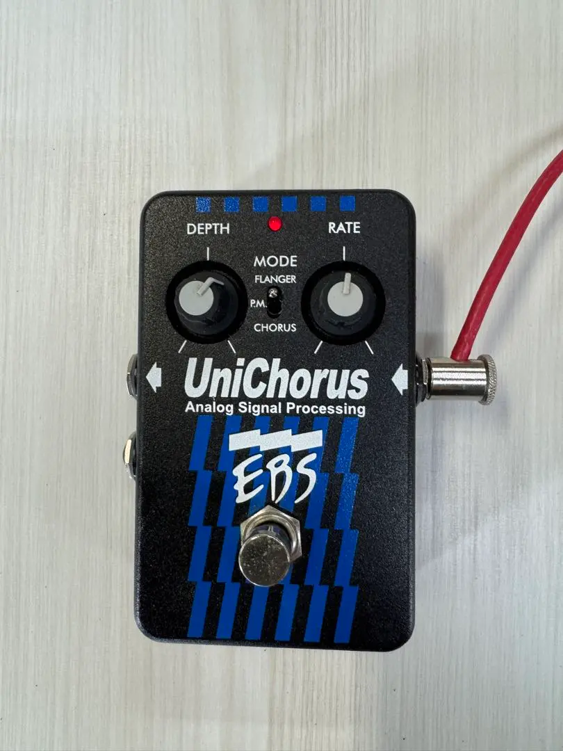 EBS UniChorus ベースエフェクター EBS EBS-CHO UniChorus Analog Bass Chorus Pedal | Sweetwater