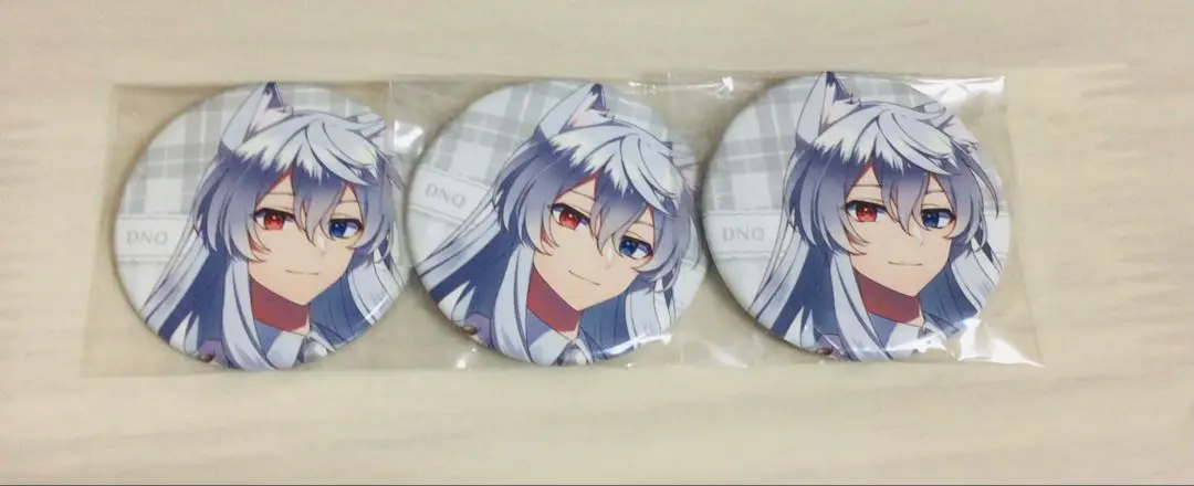 Thumbnail of Colorful Peach Donuku 2025 Kara Pichi Paradise Can Badge