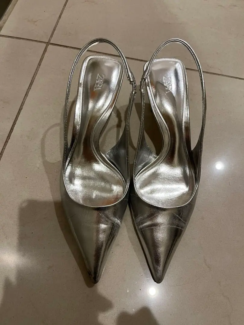 ★ZARA★メタリック加工の編み込みスリングバックシューズ メタリック加工の編み込みスリングバックシューズ - シルバー