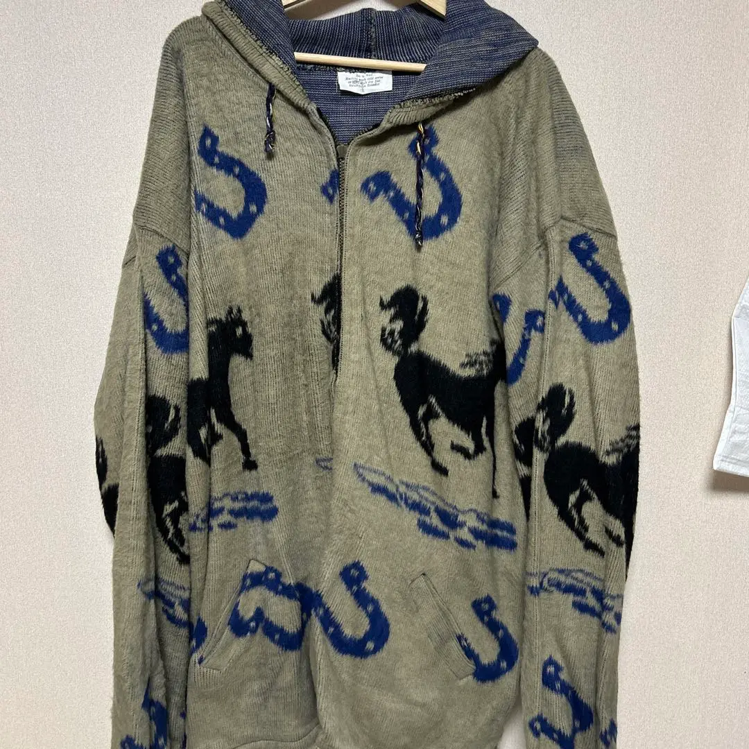 【超希少】70&#39;s エクアドルハンドニット　フラワー　レインボー 手編み エクアドル製 ☆ ISHKA ロールネック 両面 花 ウール