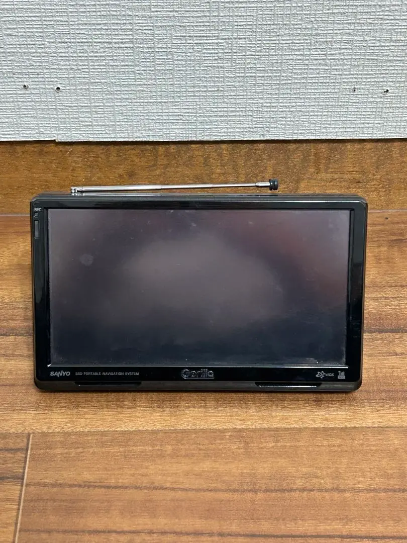 SANYO Gorilla カーナビ NV-SD730DT ワンセグチューナー付 概要 ワンセグチューナー内蔵SSDポータブルナビゲーション NV