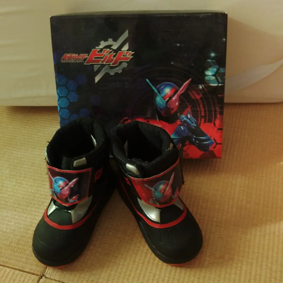 仮面ライダーアギト　スノーブーツ　19.０センチ　靴　冬靴　ブーツ　当時物 仮面ライダーアギト スノーブーツ 19.0センチ 靴 冬靴 ブーツ