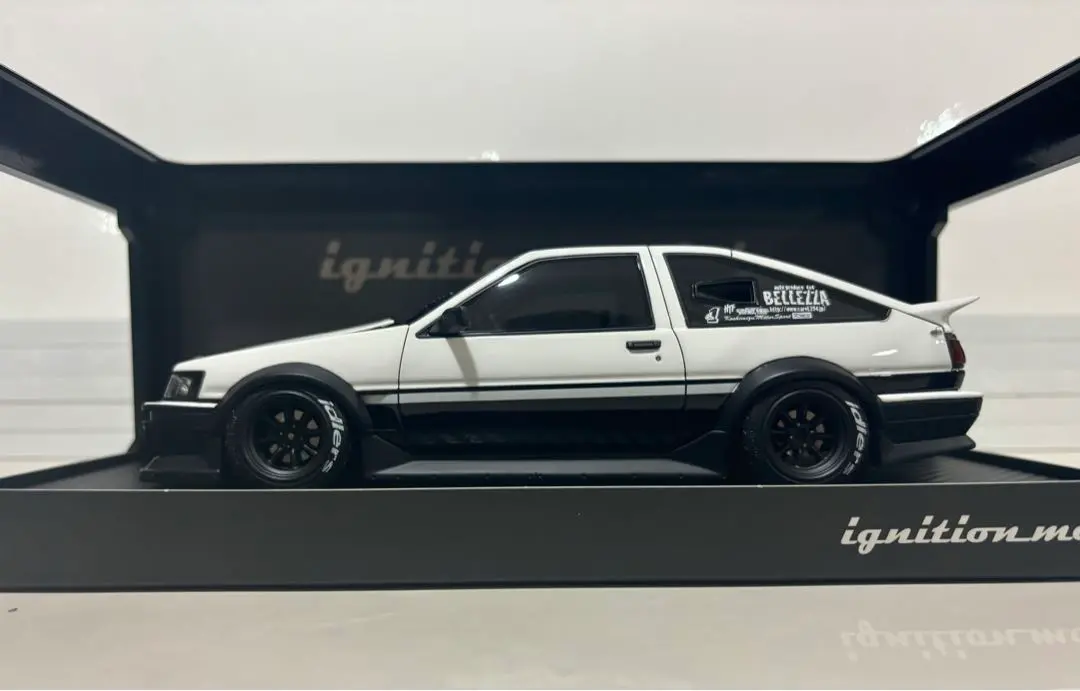 1/18 イグニッションモデル カローラレビンRWB86 ゴールド【新品】