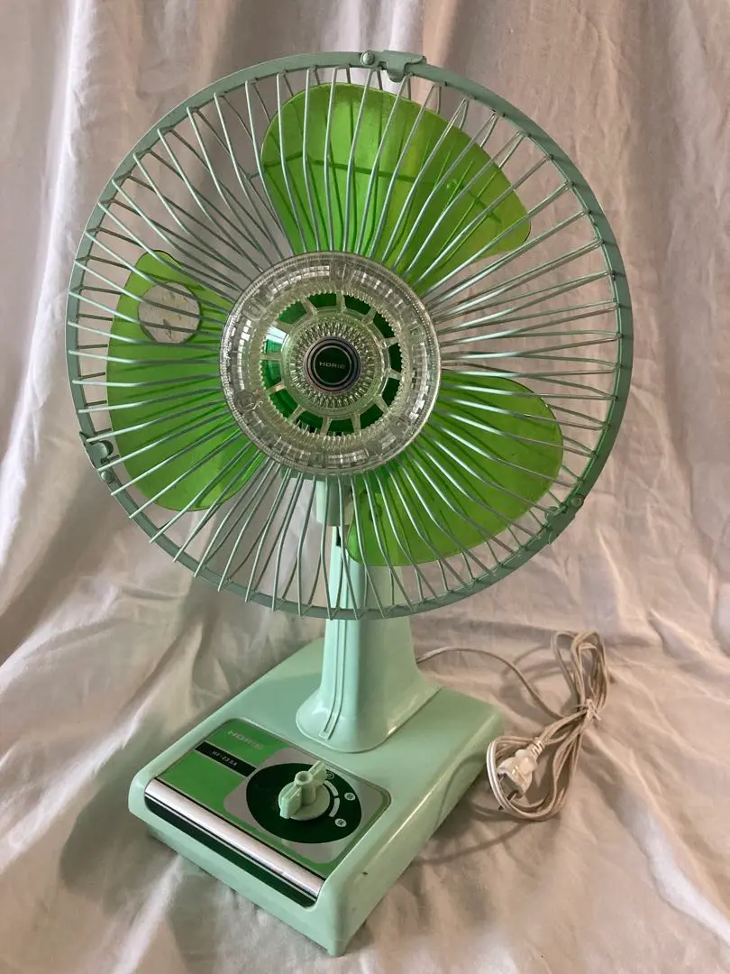 ✨昭和レトロ✨HORIE（ホリエ）HF-23DD卓上扇風機 ダイヤル式 ✨昭和レトロ✨HORIE（ホリエ）HF-23DD卓上扇風機 ダイヤル式