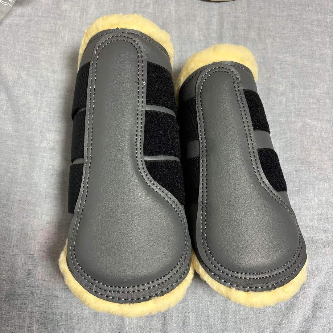 エスカドロン　馬場用ボアプロテクター四肢セット 馬具・乗馬用品・エスカドロンボア付きプロテクター・ボロ