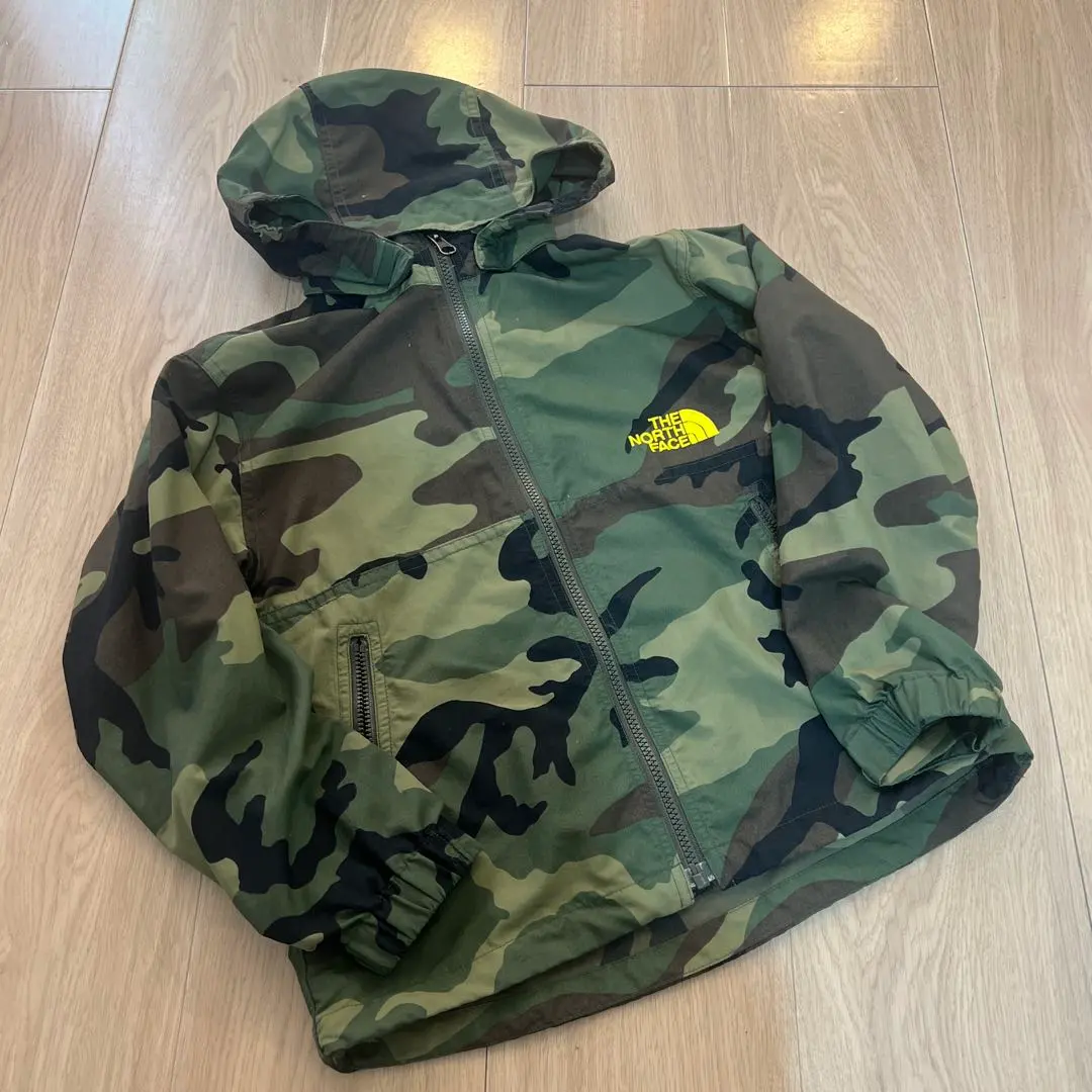 美品 THE NORTH FACE 迷彩 尼龍外套 120 的縮圖