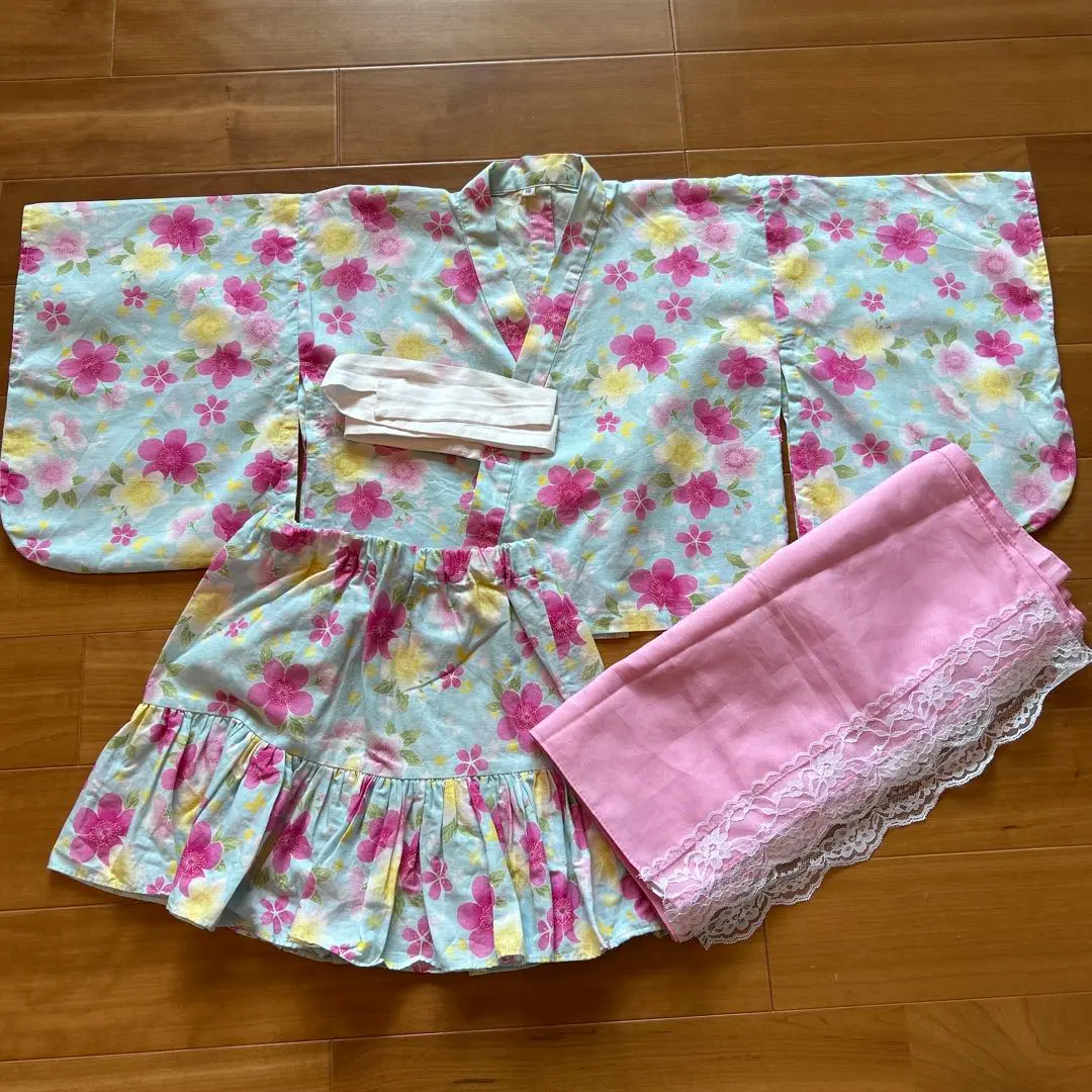 Thumbnail of Floral ♡ Separate Yukata 3-Piece Set