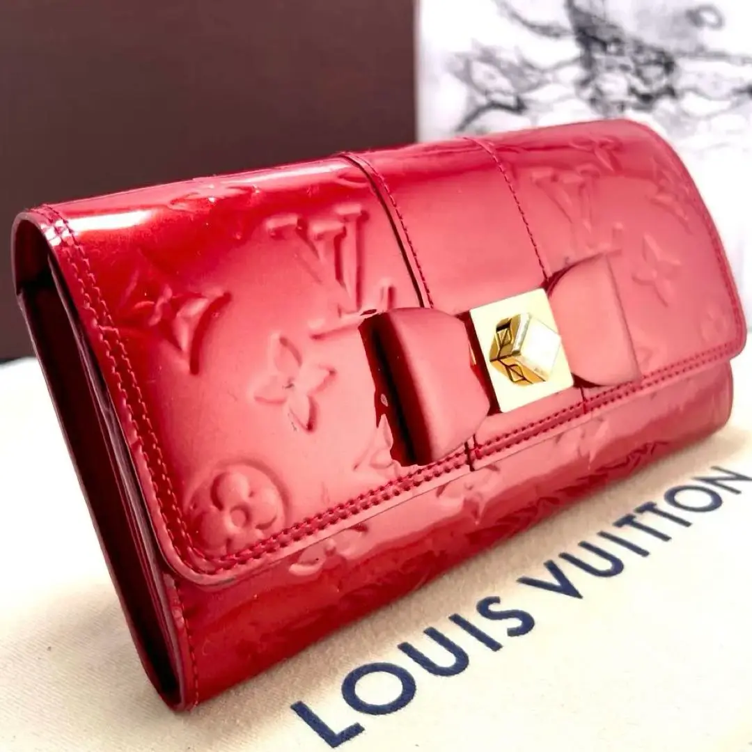 ❣️ルイヴィトン❣️ヴェルニ✨ポルトフォイユ・サラ・ヌー長財布✨赤レッド✨ ルイヴィトン ヴェルニ ポルトフォイユ・サラ・ヌー長財布 赤
