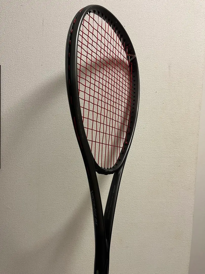 ヨネックス VOLTRAGE 8S テニスラケット UL-1 ソフトケース付き ヨネックス VOLTRAGE 8S テニスラケット UL-1 ソフトケース付き