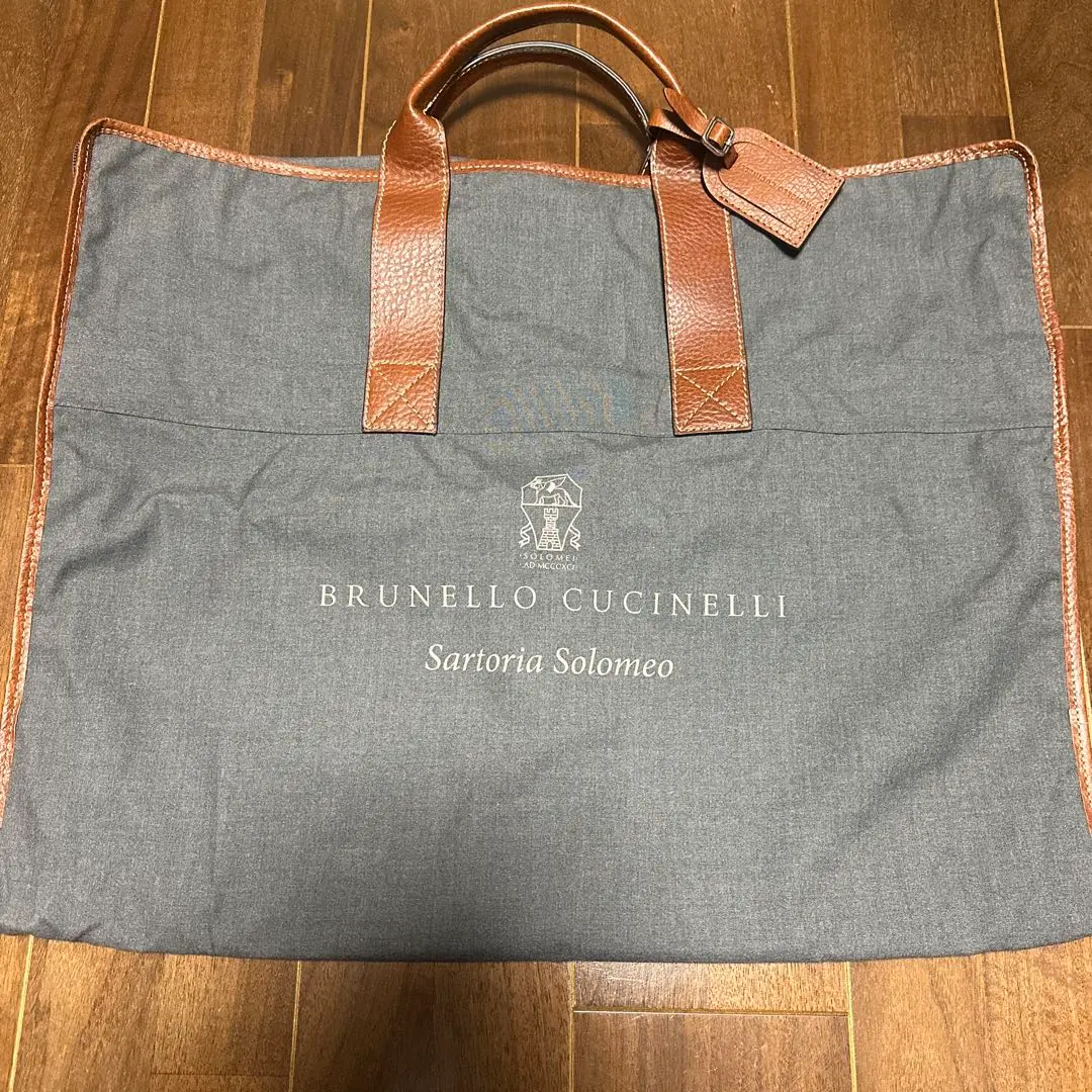 ブルネロ　クチネリ ガーメントケース ➕その他ブランドガーメントケース BRUNELLO CUCINELLI ブルネロクチネリ ガーメントケース - メルカリ