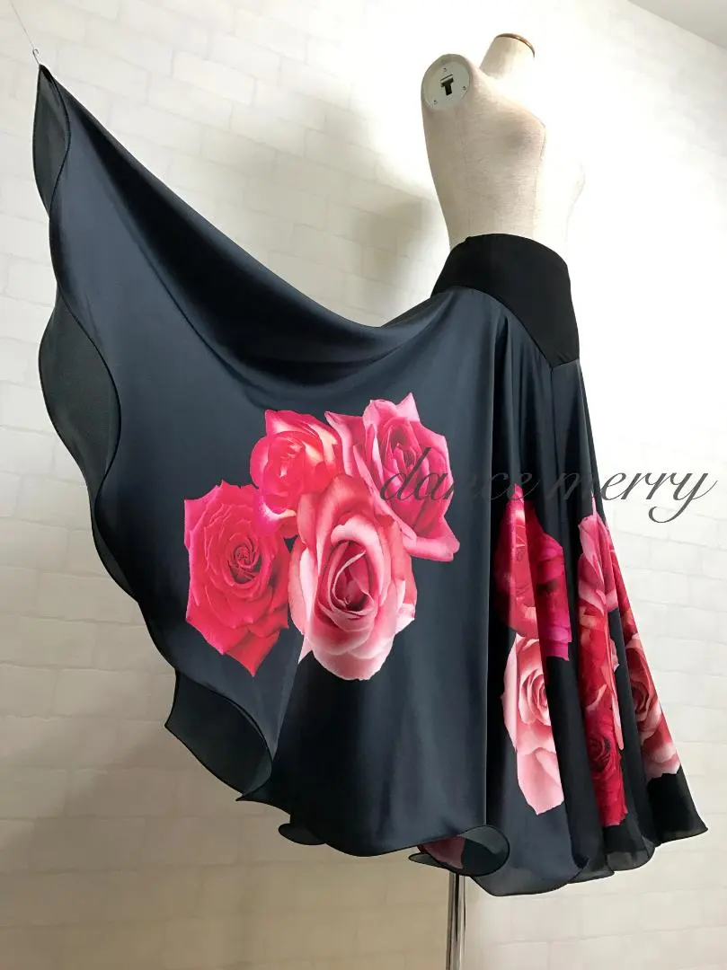 2025年最新】パソドブレ スカートの人気アイテム - メルカリ