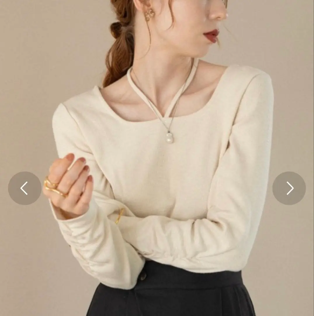 hinari メランジデザイントップス アイボリー hinari（ヒナリ）の「メランジデザイントップス（Tシャツ