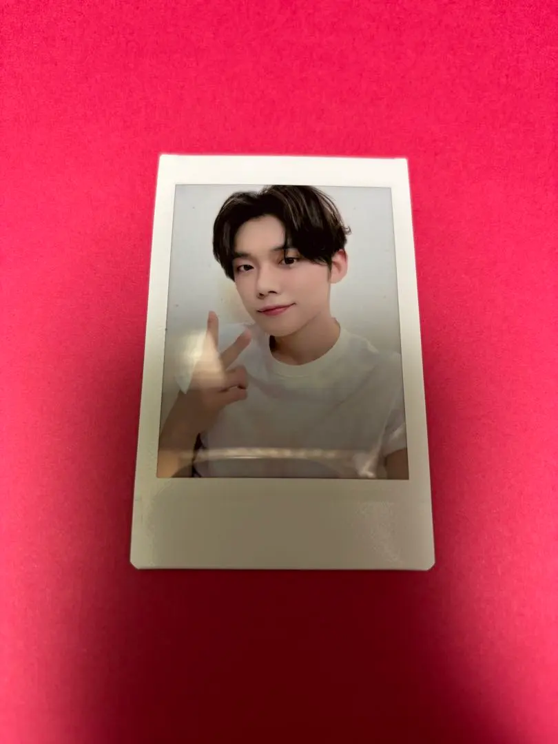Thumbnail of TXT Summer Together Yeonjun Cheki (Polaroid) Trading Card