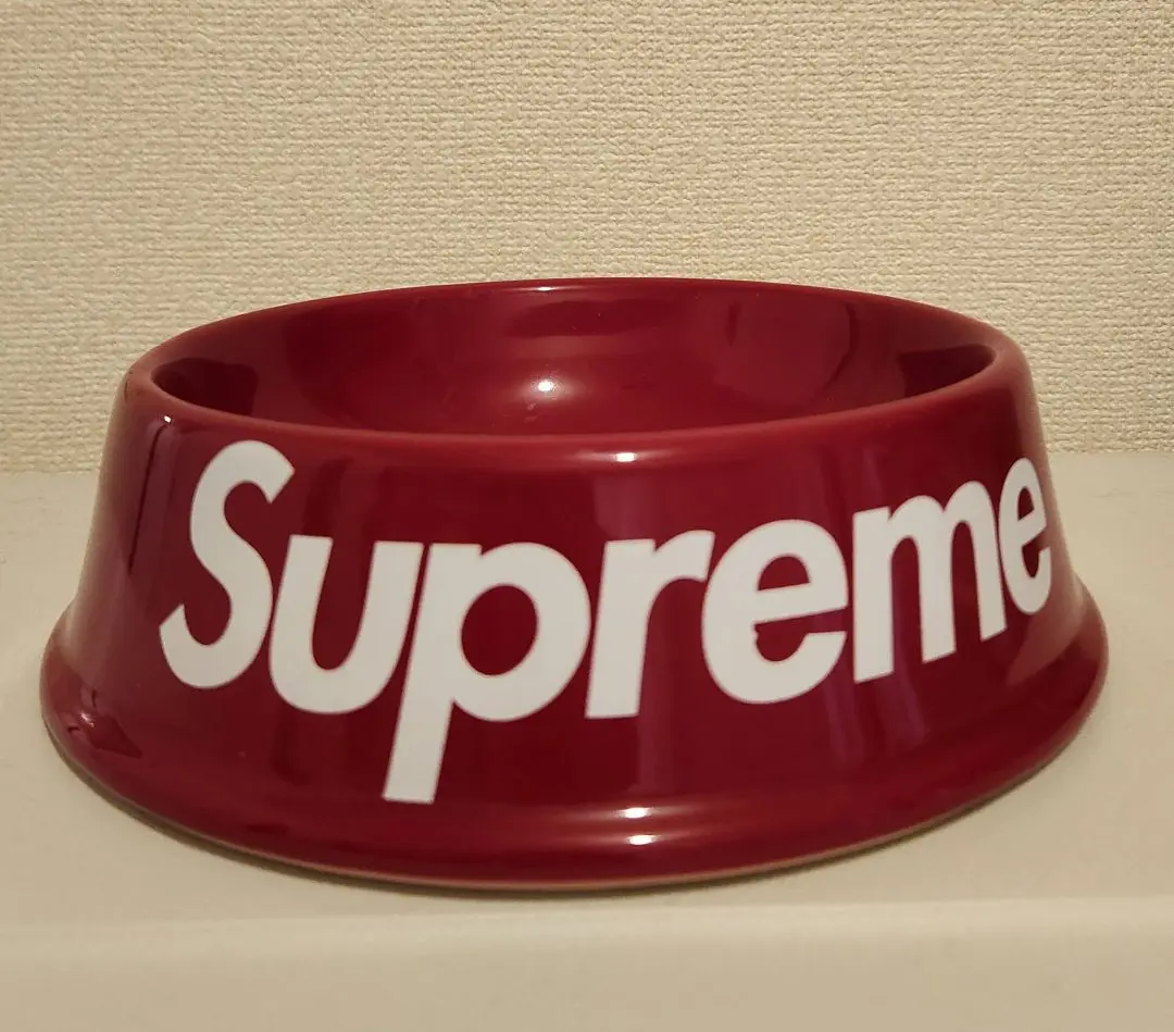 Supreme 犬用食器 黒 陶器製 犬 フードボウル シュプリーム 陶磁器の容器 supreme ペット