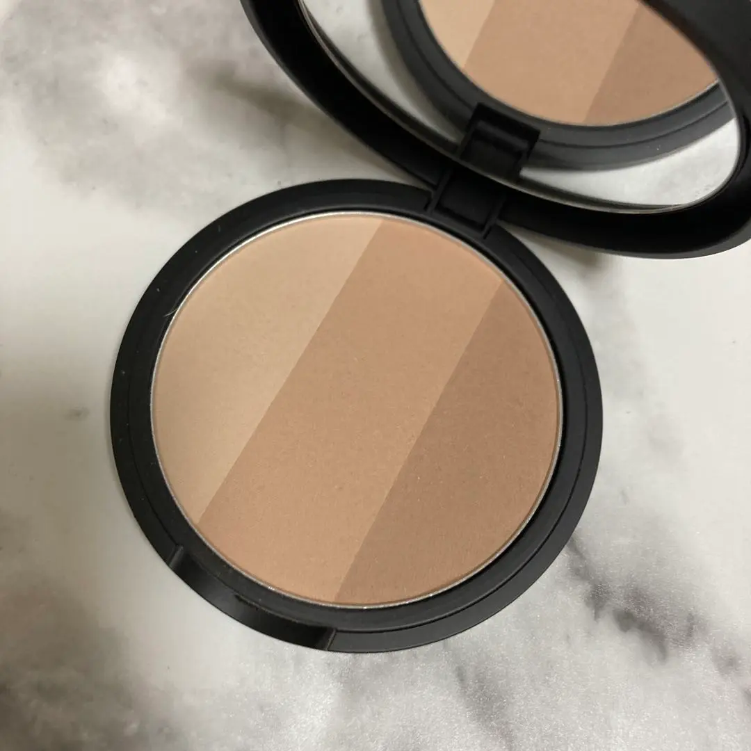 Thumbnail of ARTCLASS by Rodin Shading Powder 2 Modern 9.5g