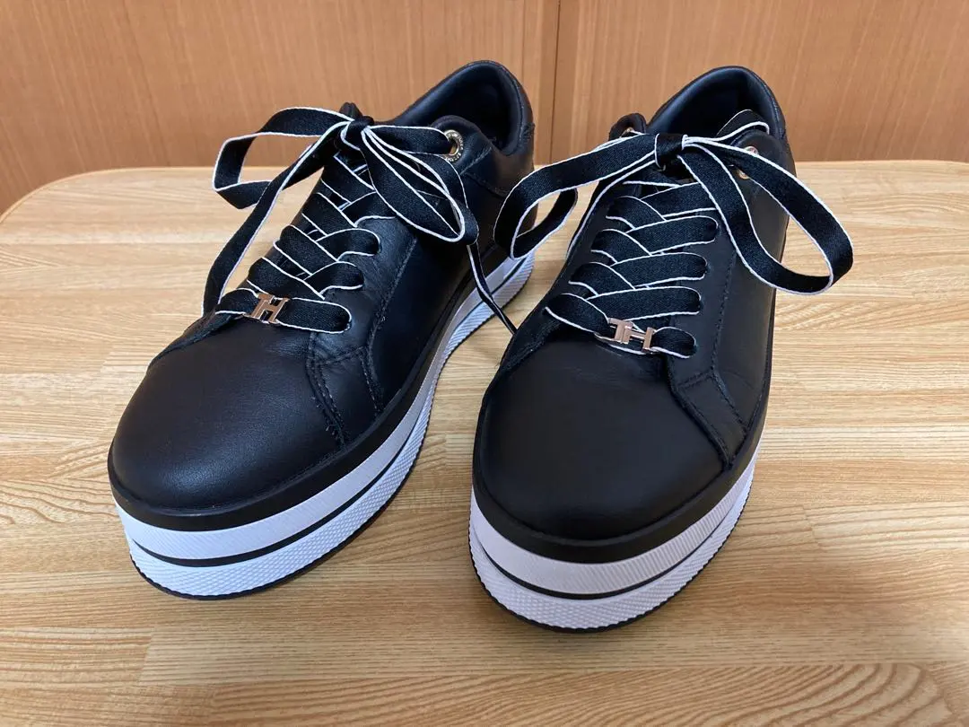 Thumbnail of TOMMY HILFIGER Tommy Hilfiger Leather Sneakers Black