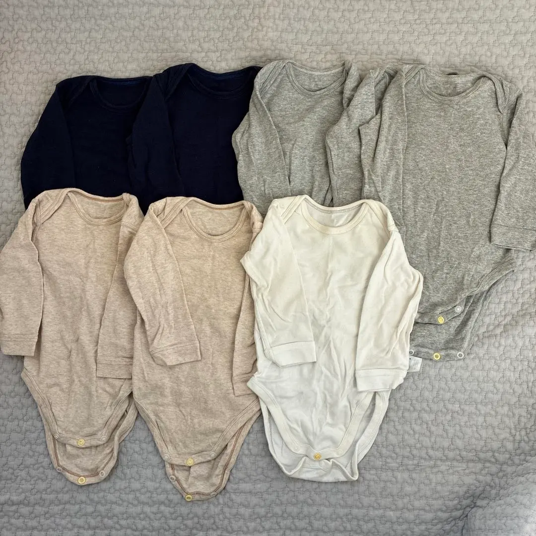 Thumbnail of UNIQLO Long Sleeve Bodysuits, Size 80, Set of 8 in 4 Colors