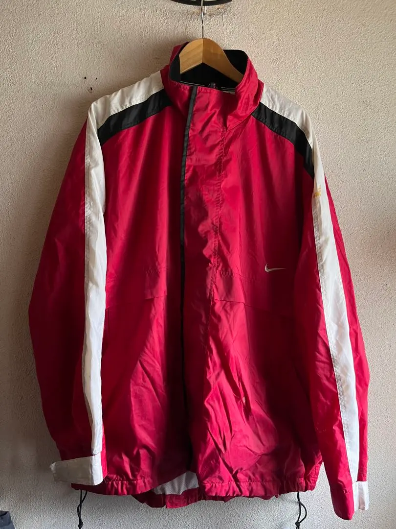 Thumbnail of 90s Nike Good Regular Nylon Jacket - Red - Oversized