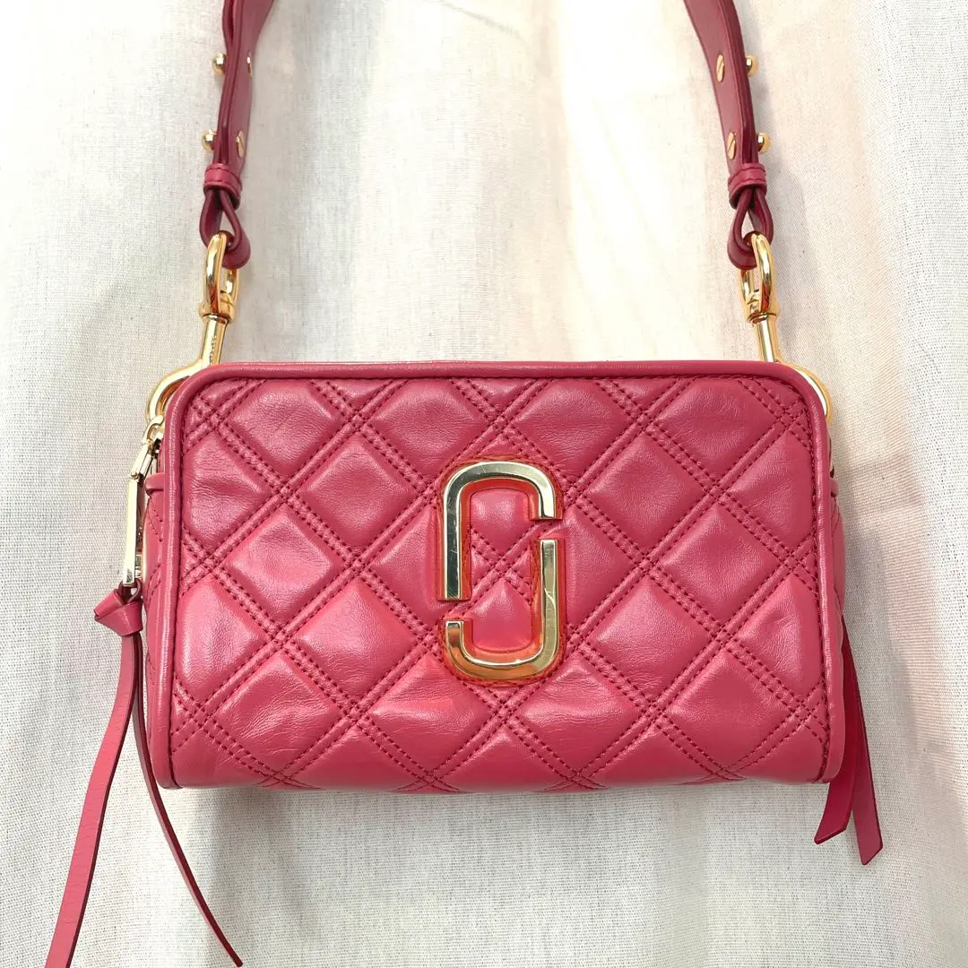 MARC JACOBS マークジェイコブス THE SOFTSHOT 21 楽天市場】marc jacobs softshot the 21（レディースバッグ