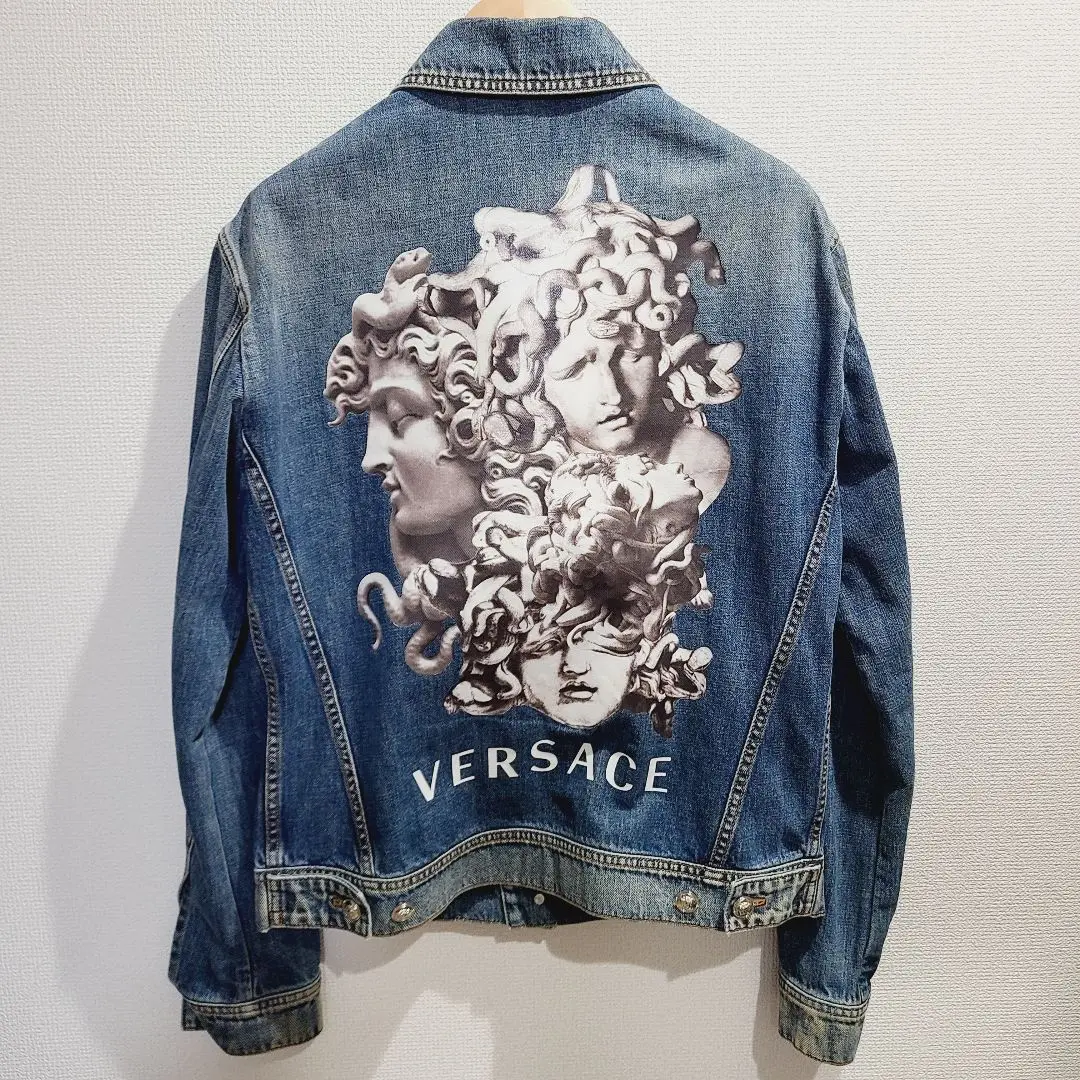 2025年最新】VERSACE メンズ Gジャン・デニムジャケットの人気