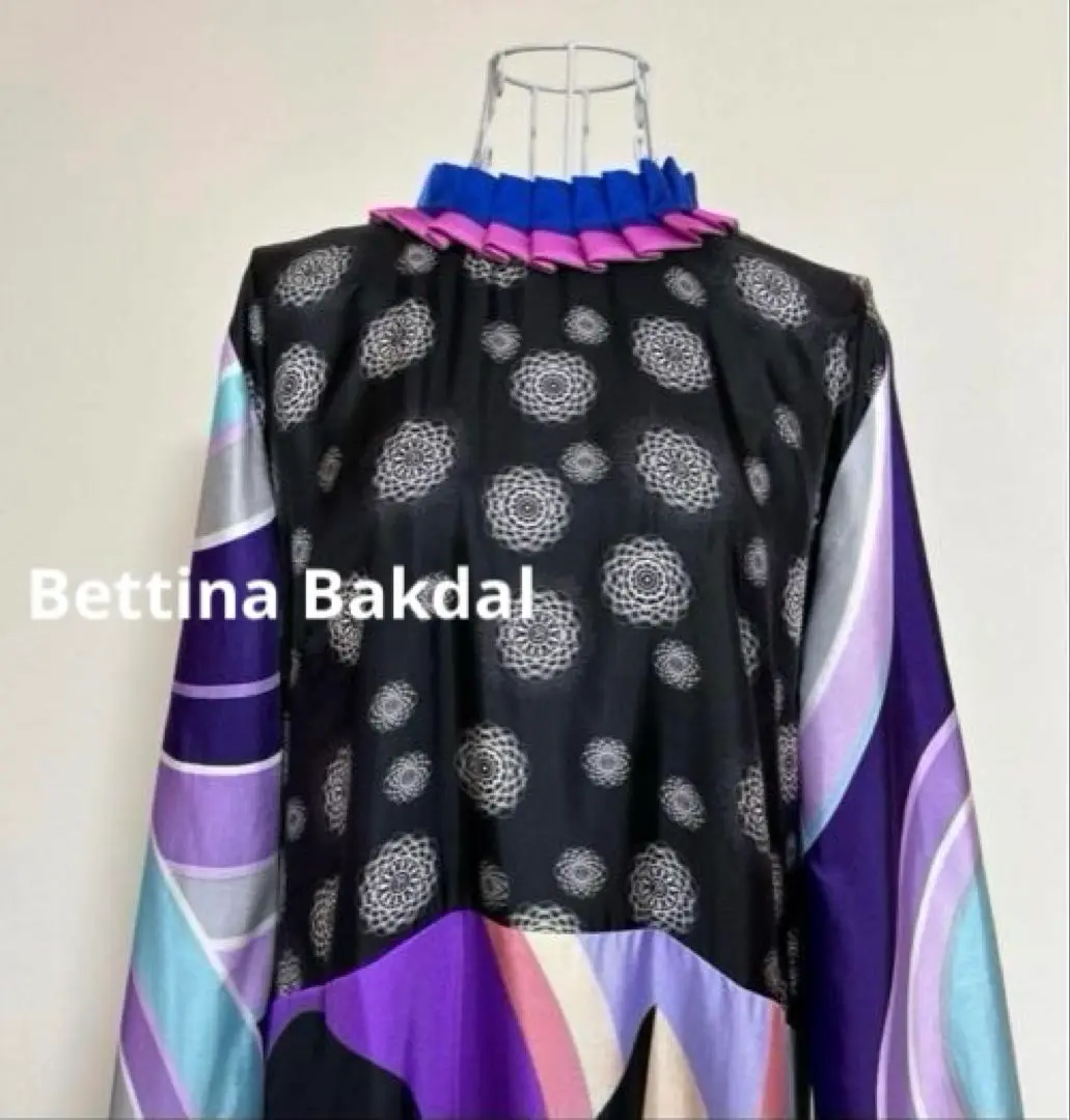 2025年最新】bettina bakdalの人気アイテム - メルカリ
