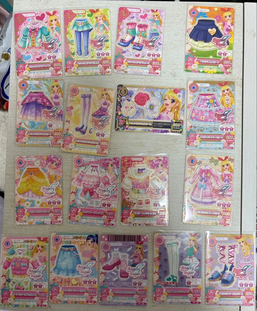 Thumbnail of Aikatsu cards, set of 17, Angely Sugar