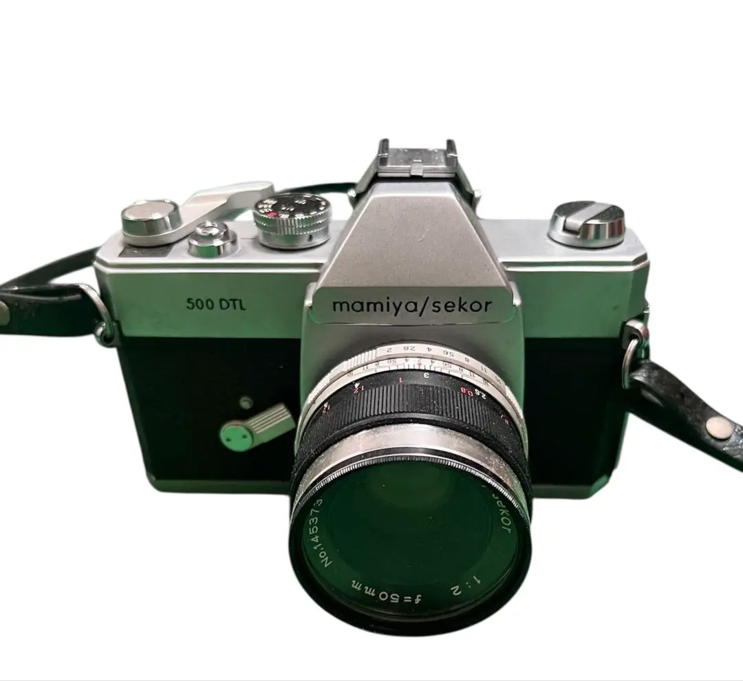 【完動品】mamiya/sekor 500 DTL / 50mm F2 Everybody, This is the Mamiya/Sekor 500DTL · Lomography